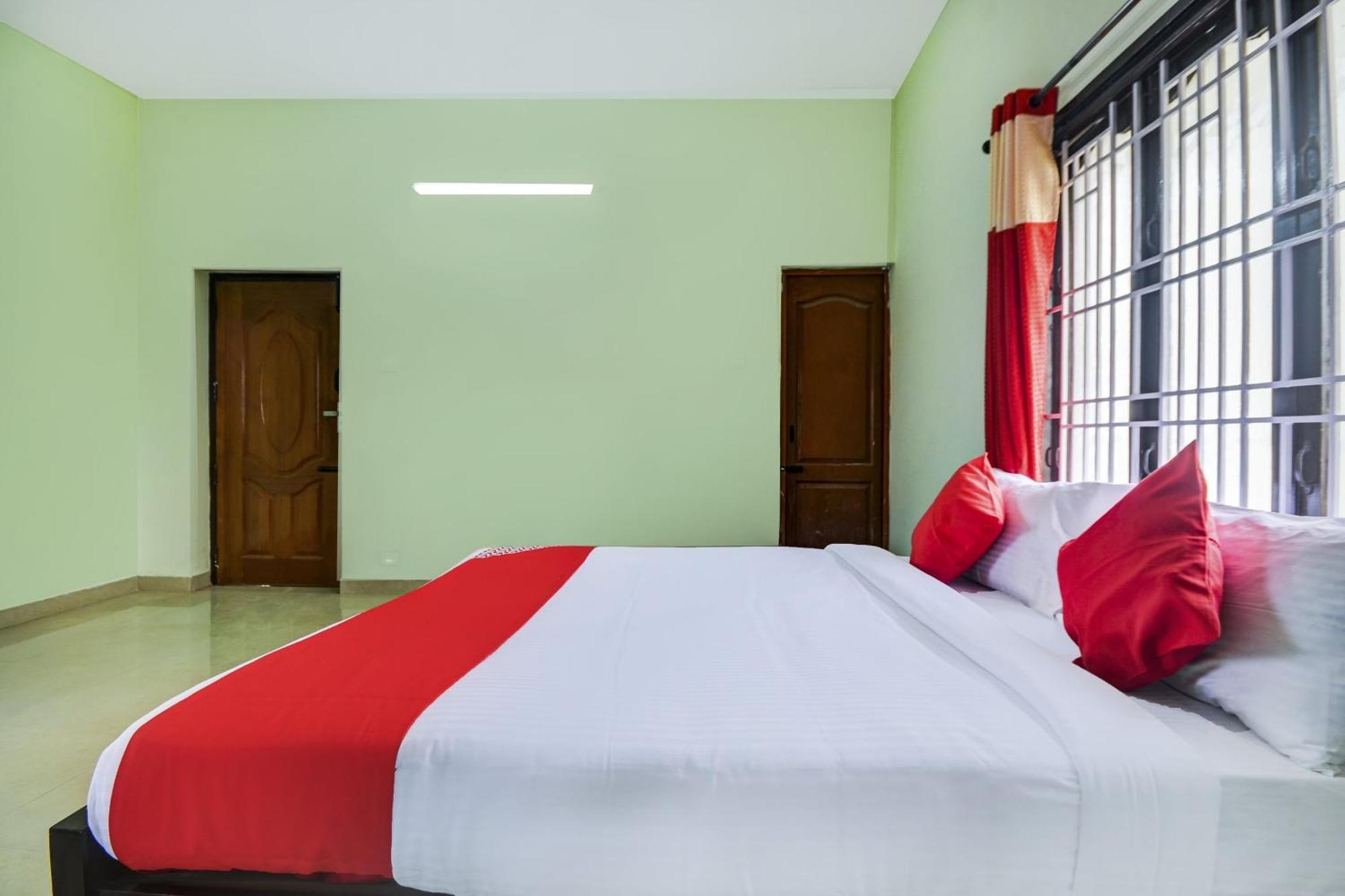 Hotel O Aruthraa Residency Podanur Buitenkant foto