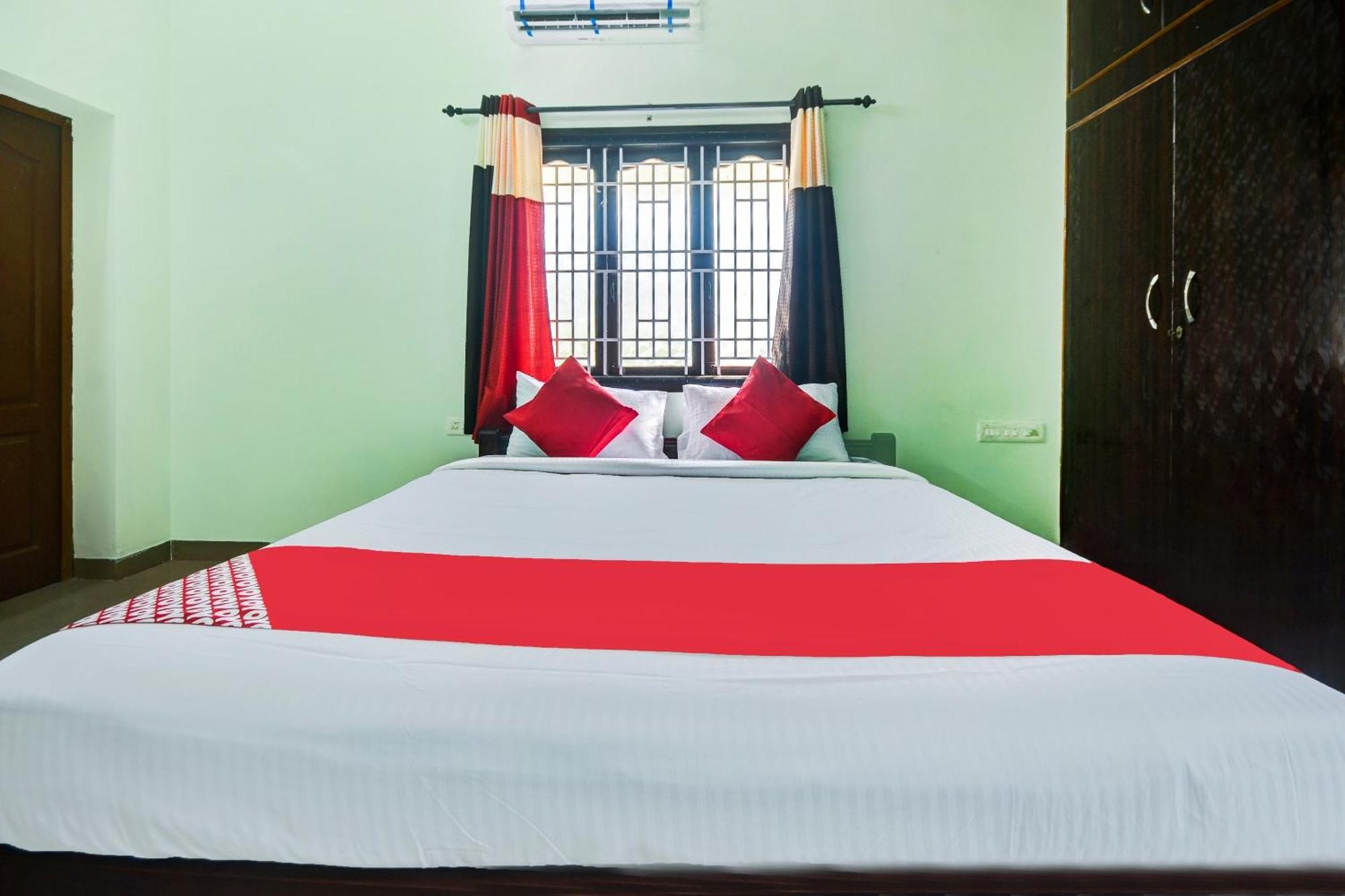 Hotel O Aruthraa Residency Podanur Buitenkant foto